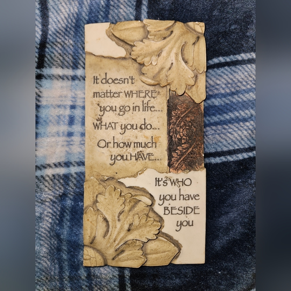 Ceramic plaque